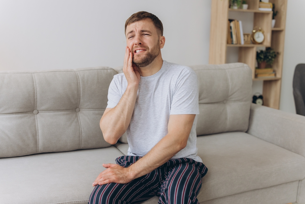 Here’s When to Seek Same-Day Tooth Removal Services in Chantilly, VA