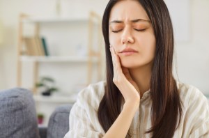 Emergency Dental Extraction Near McLean Today: What to Do When You Have an Urgent Need
