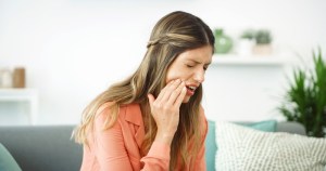 Same-Day Emergency Dentist for a Lost Filling or Crown Near Herndon, Virginia: 7 Reasons to Seek Immediate Care