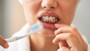 Emergency Dentist for Bleeding Gums Near Reston, Virginia: Why Bleeding Occurs and What to Do